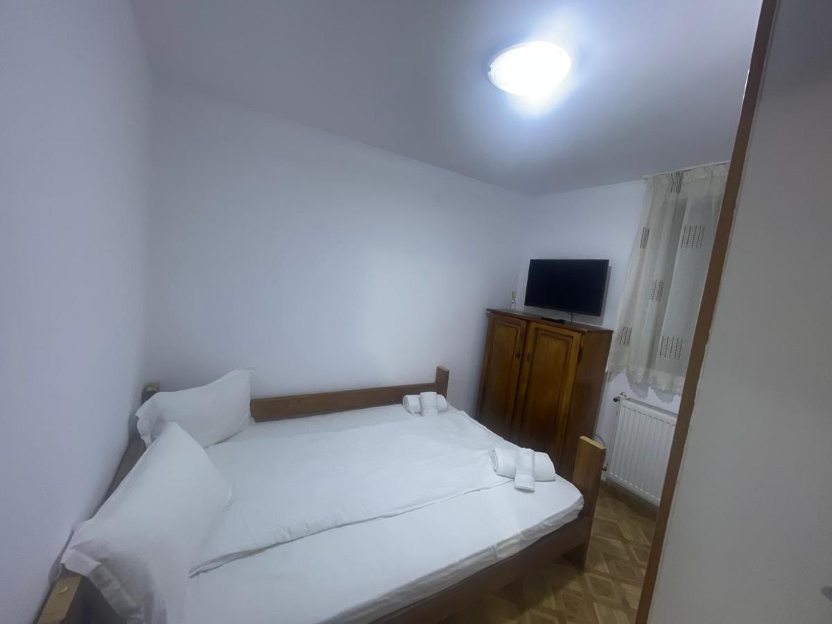 Vila Rustik Straja Lupeni  Bagian luar foto